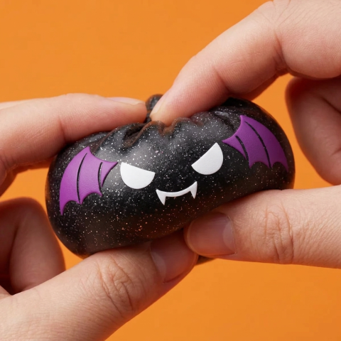 Squishy Dumpling Chauve-souris Halloween Glitter — effet slow-rise, la mousse regonfle