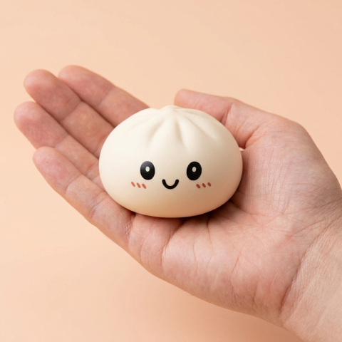 Dumpling Squishy Collection Lot De 6 tenu en main, taille réelle