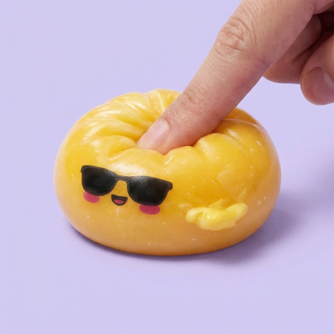Mystery Dumpling Squishy Lunettes De Soleil pressé dans la main, matière squishy
