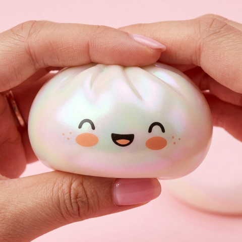Dumpling Squishy Blanc Nuage Unique — effet slow-rise, la mousse regonfle
