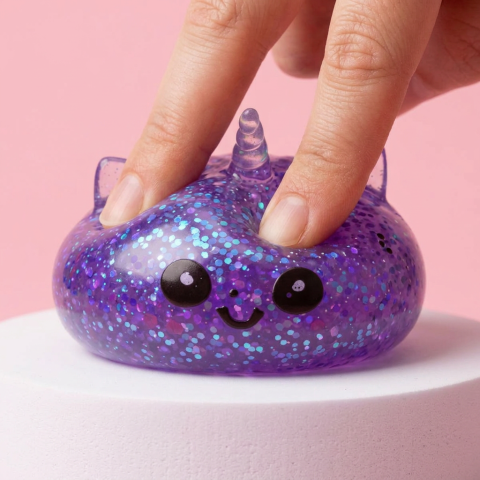 Squishy Dumpling Licorne Violette Glitter — effet slow-rise, la mousse regonfle